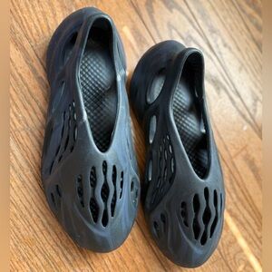 Yeezy Adidas Foam Runner Mineral Blue Size-10M